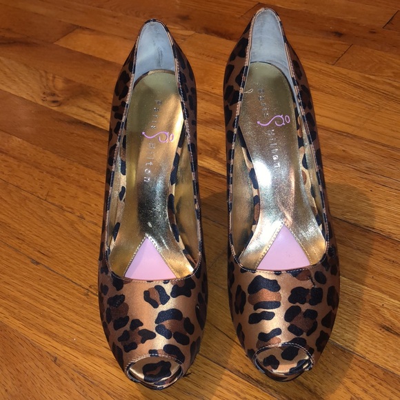 Paris Hilton Satin Leopard Heels Size 8 NWOT - Picture 2 of 5
